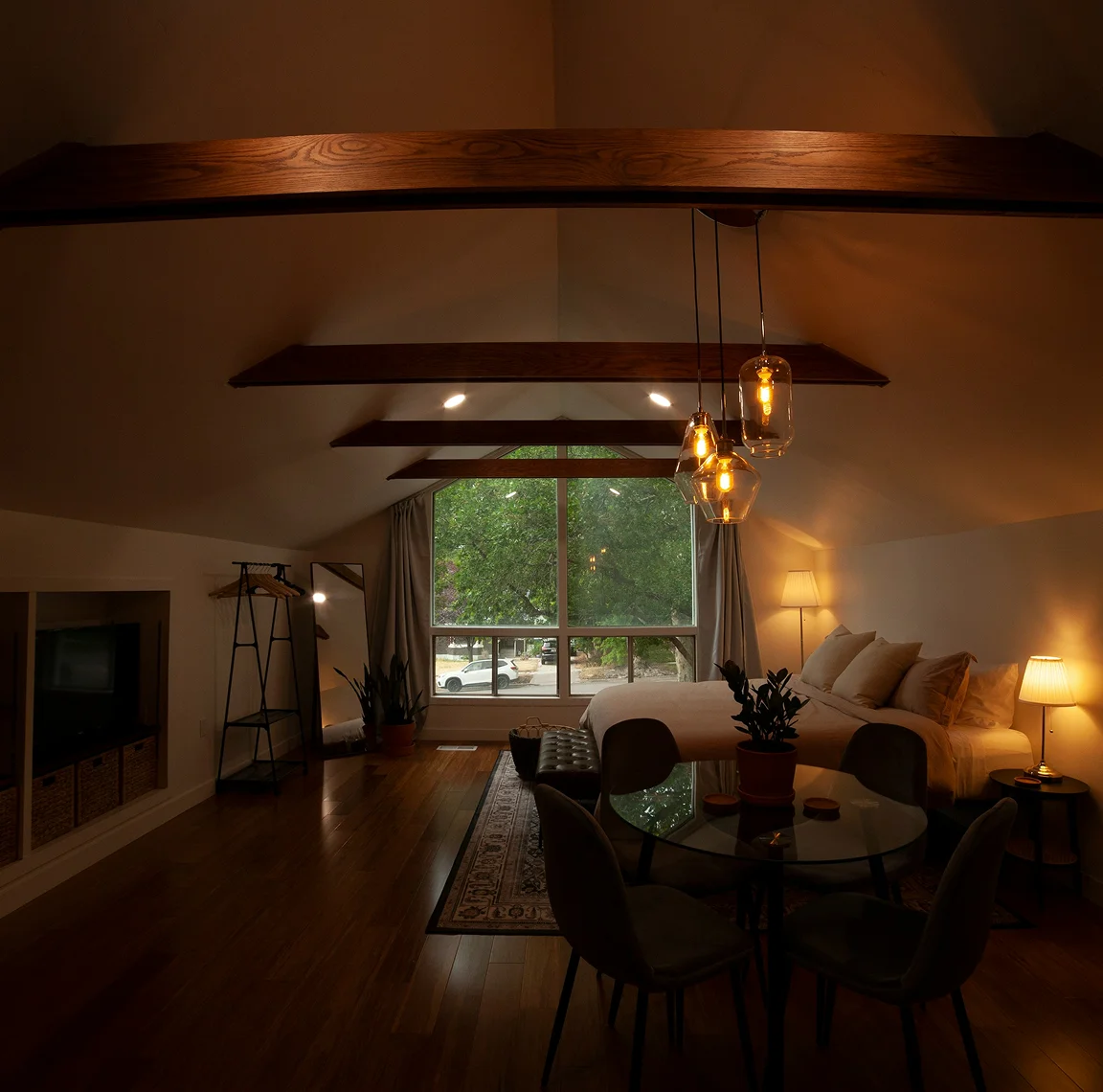 Interior Left